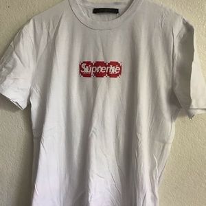 Supreme x Louis Vuitton Box Logo